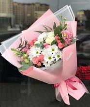 Букет цветов из:  Розы, Лизиантусы и Хризантемы в Шаликово